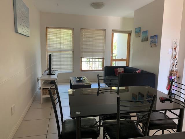 To Let 1 Bedroom Property for Rent in Sea Point Western Cape